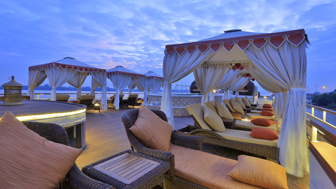 Luxury Cruises in Myanmar